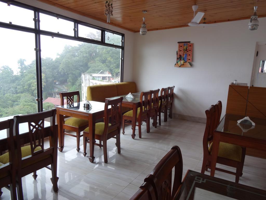 Hotel Ratan Dehradun Dış mekan fotoğraf