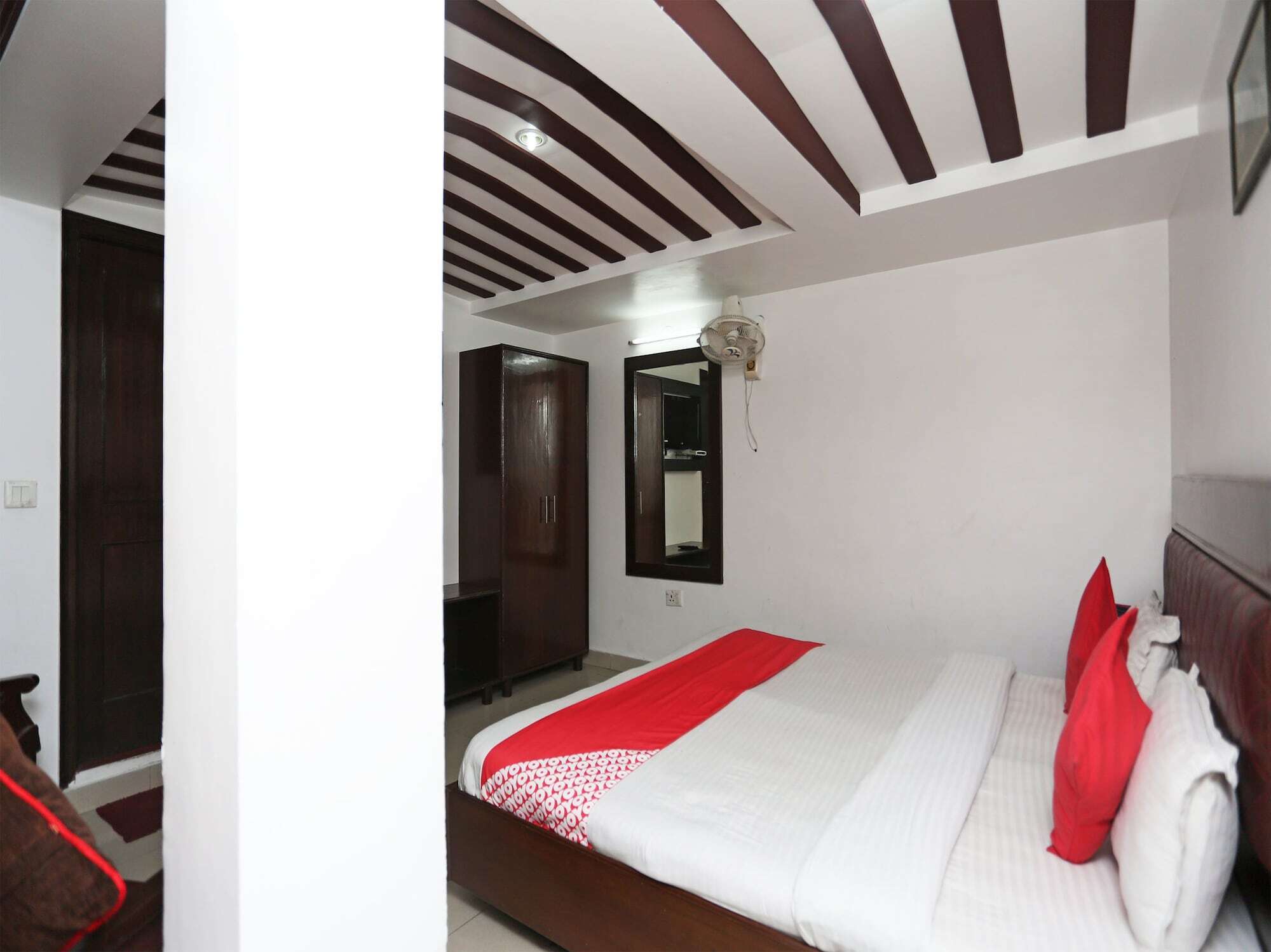 Hotel Ratan Dehradun Dış mekan fotoğraf